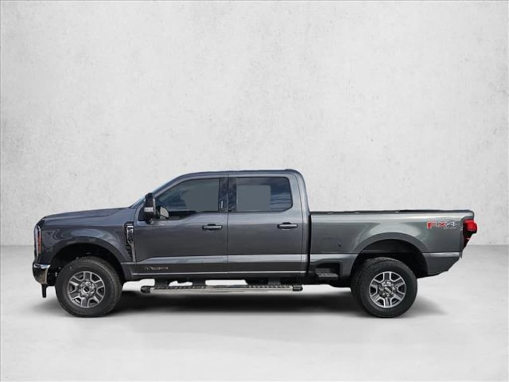 New 2026 Ford F-250 LARIAT Truck Crew Cab