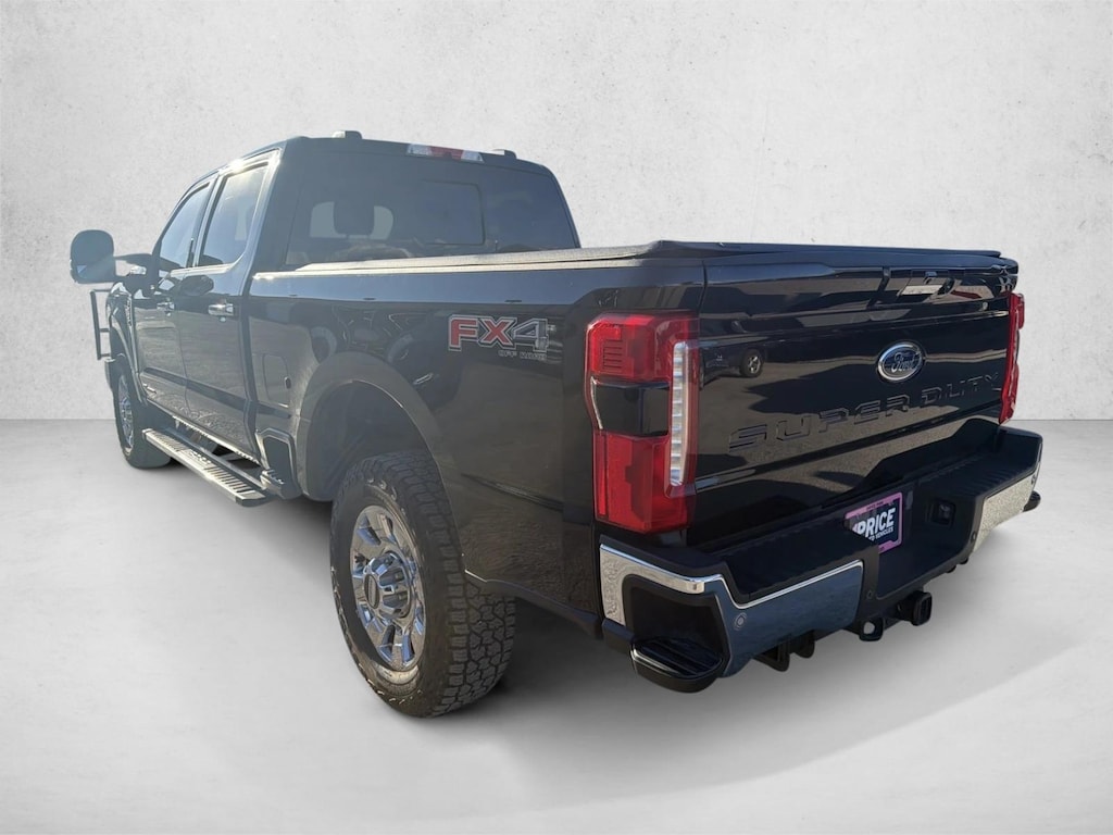 Used 2024 Ford F-250 LARIAT Truck Crew Cab