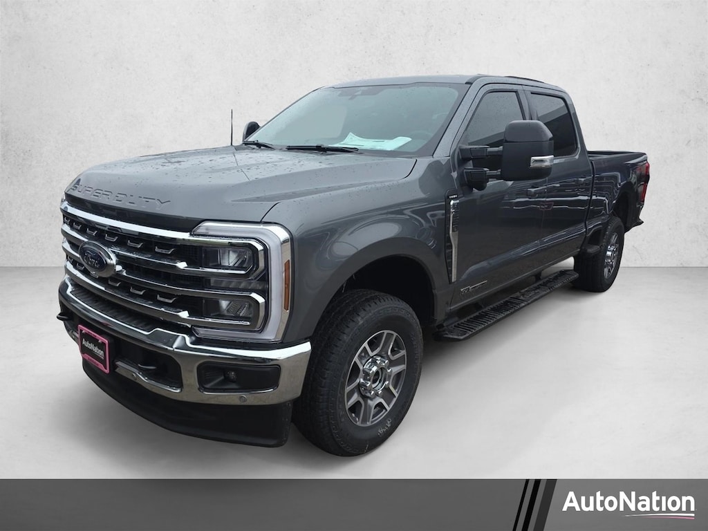 New 2026 Ford F-250 LARIAT Truck Crew Cab