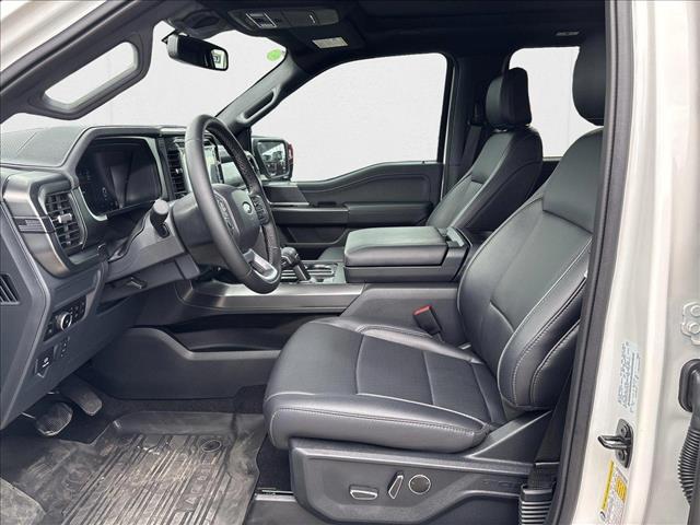 2025 Ford F-150 Lariat - Photo 6