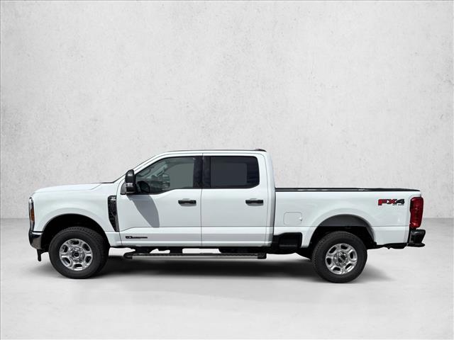 2026 Ford F-250 XLT photo 2