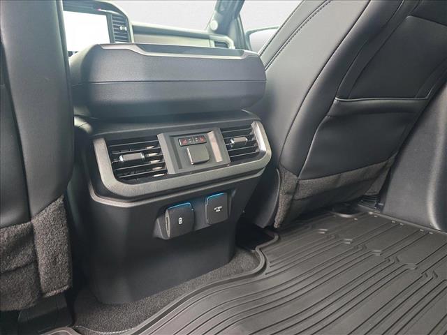 2025 Ford F-150 Platinum - Photo 21