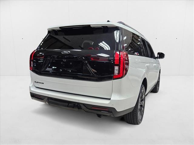2025 Ford Expedition Platinum photo 2