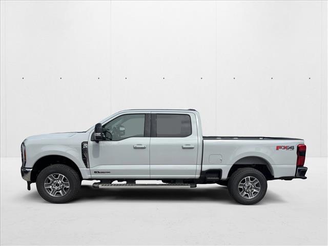 2026 Ford F-250 Lariat photo 2
