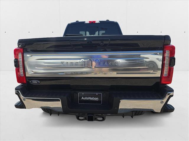 2025 Ford F-350 King Ranch photo 4