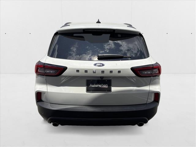 2025 Ford Escape ST-Line photo 4