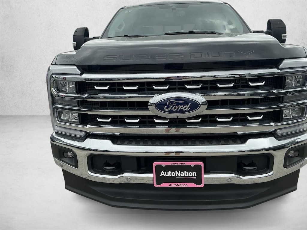 New 2026 Ford F-250 LARIAT Truck Crew Cab