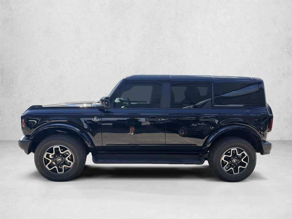 New 2026 Ford Bronco Outer Banks SUV