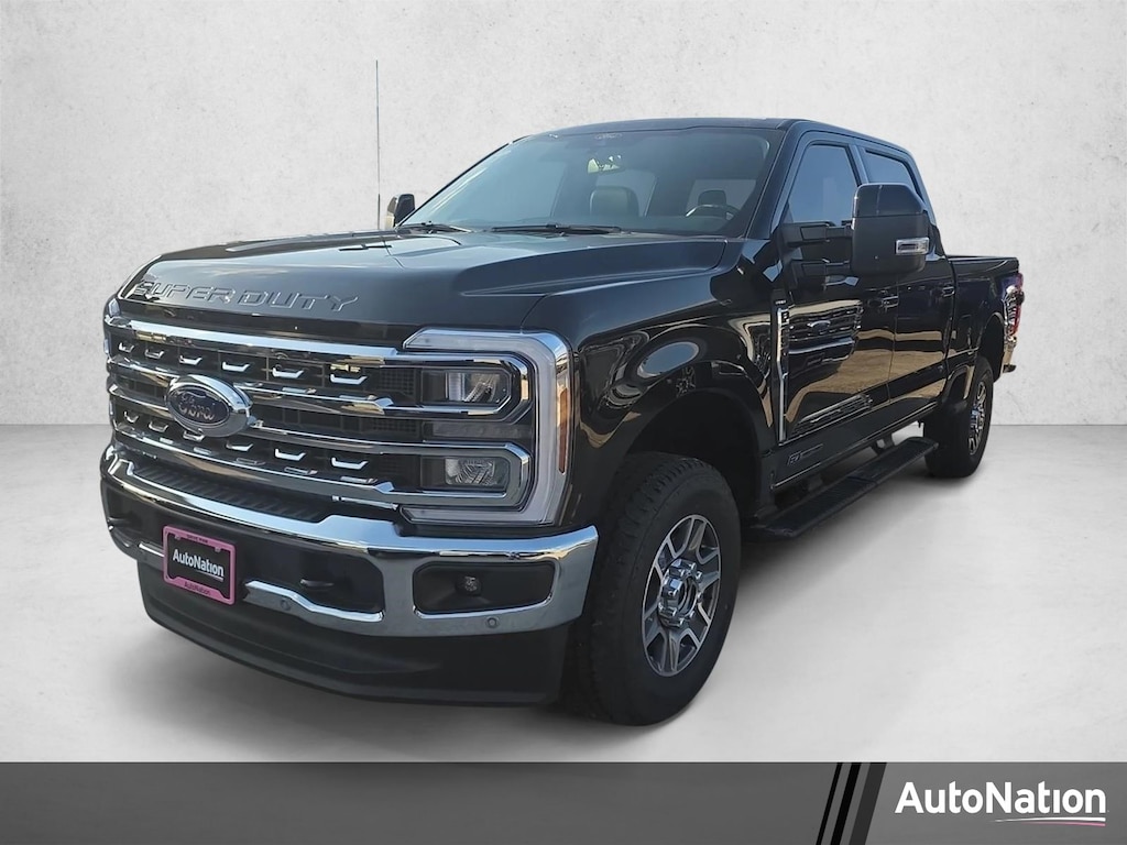 New 2026 Ford F-250 LARIAT Truck Crew Cab