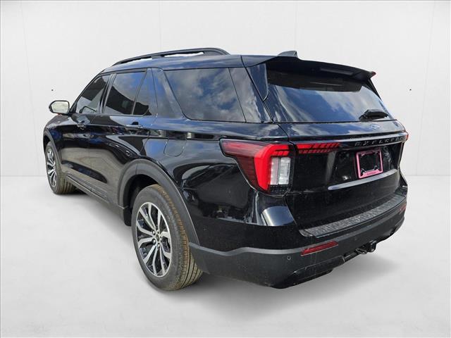 2025 Ford Explorer ST-Line photo 2