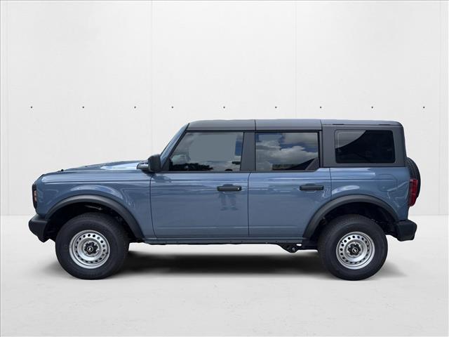 2025 Ford Bronco Base photo 3