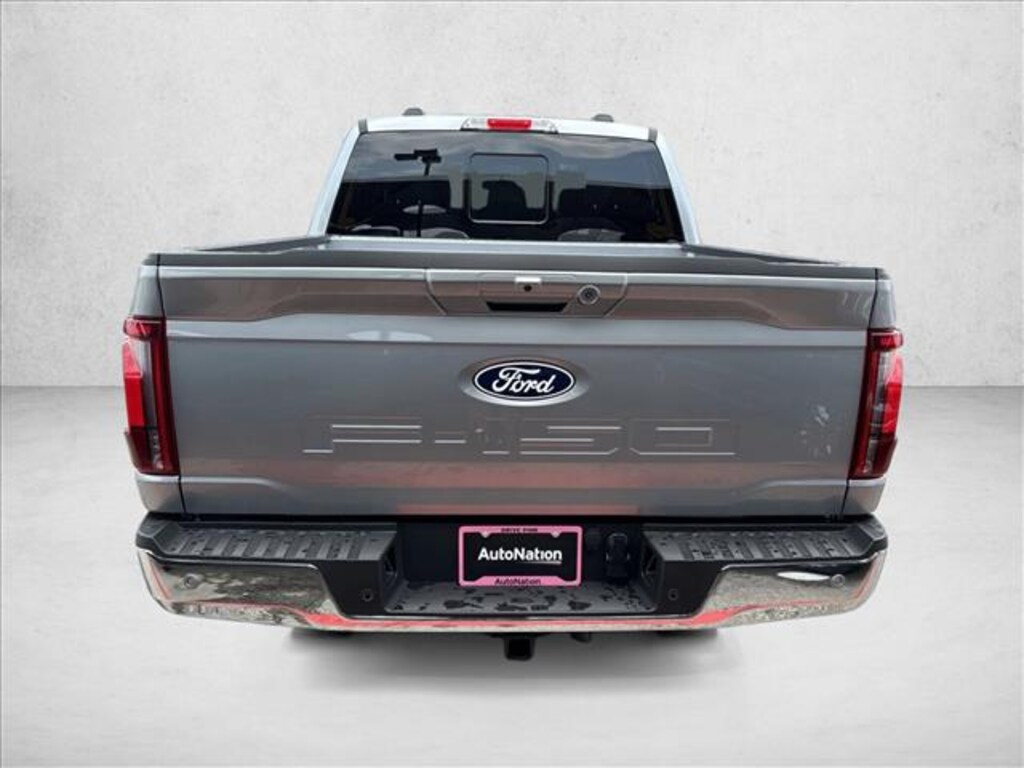 New 2025 Ford F-150 LARIAT Truck SuperCrew Cab