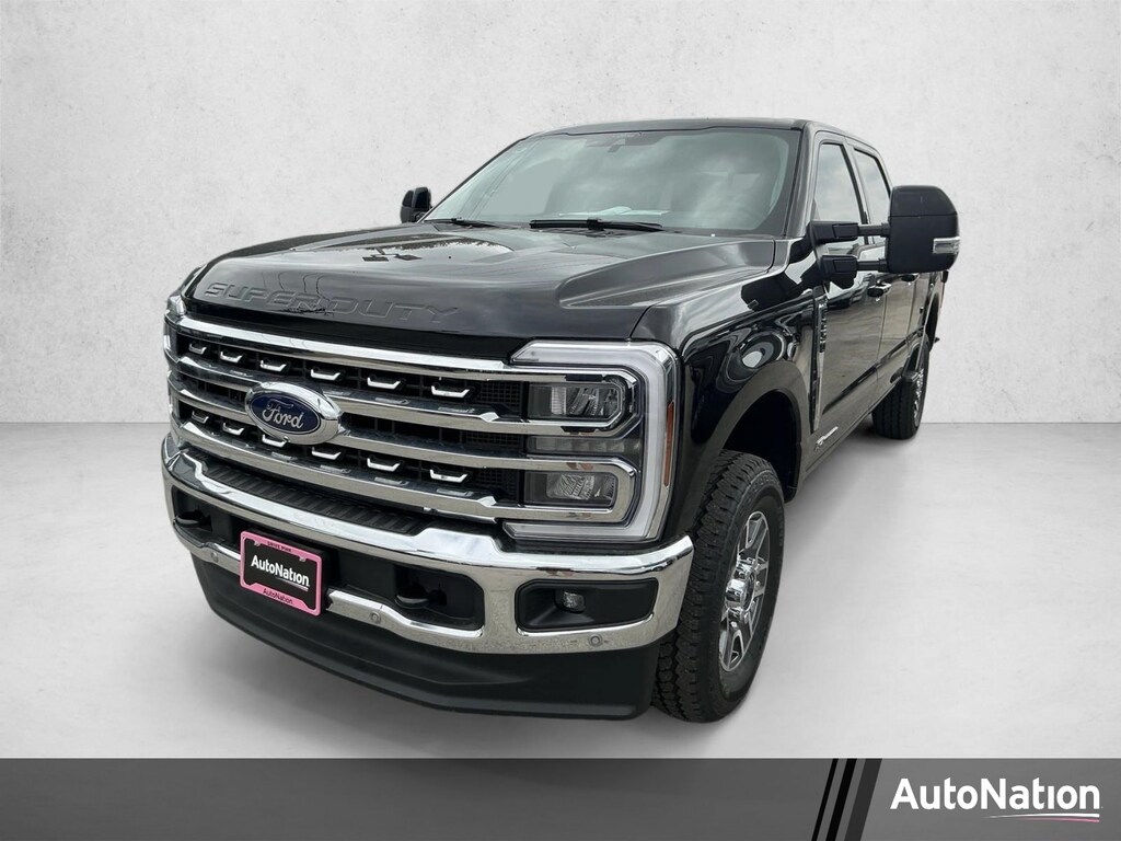 New 2026 Ford F-250 LARIAT Truck Crew Cab