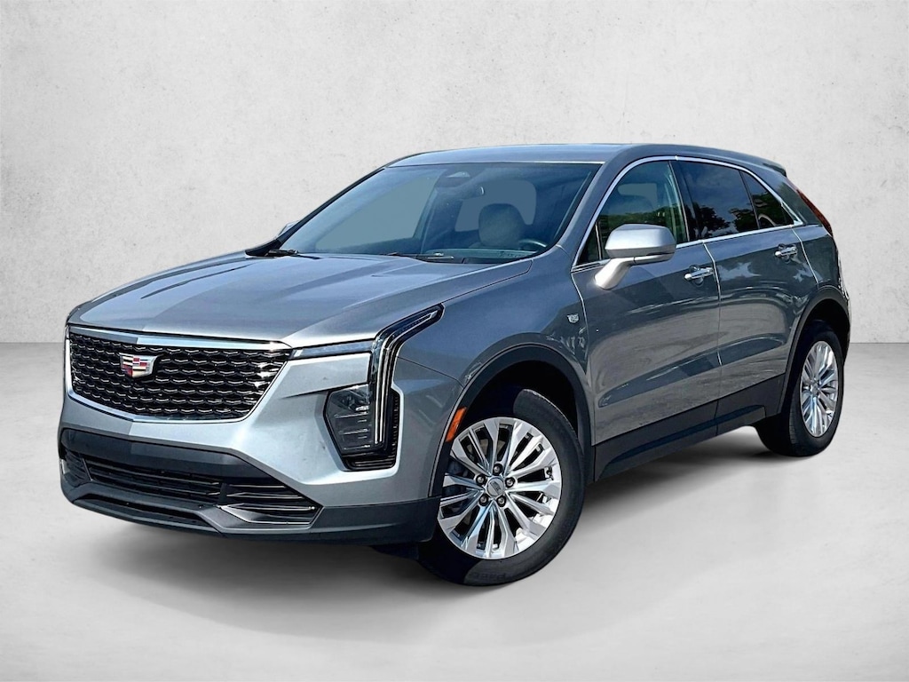 Used 2024 CADILLAC XT4 FWD Luxury SUV