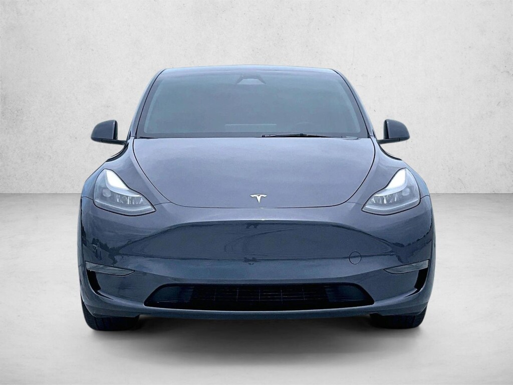 Used 2025 Tesla Model Y Long Range SUV