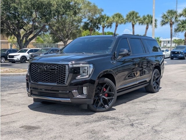 2023 GMC Yukon XL Denali Ultimate