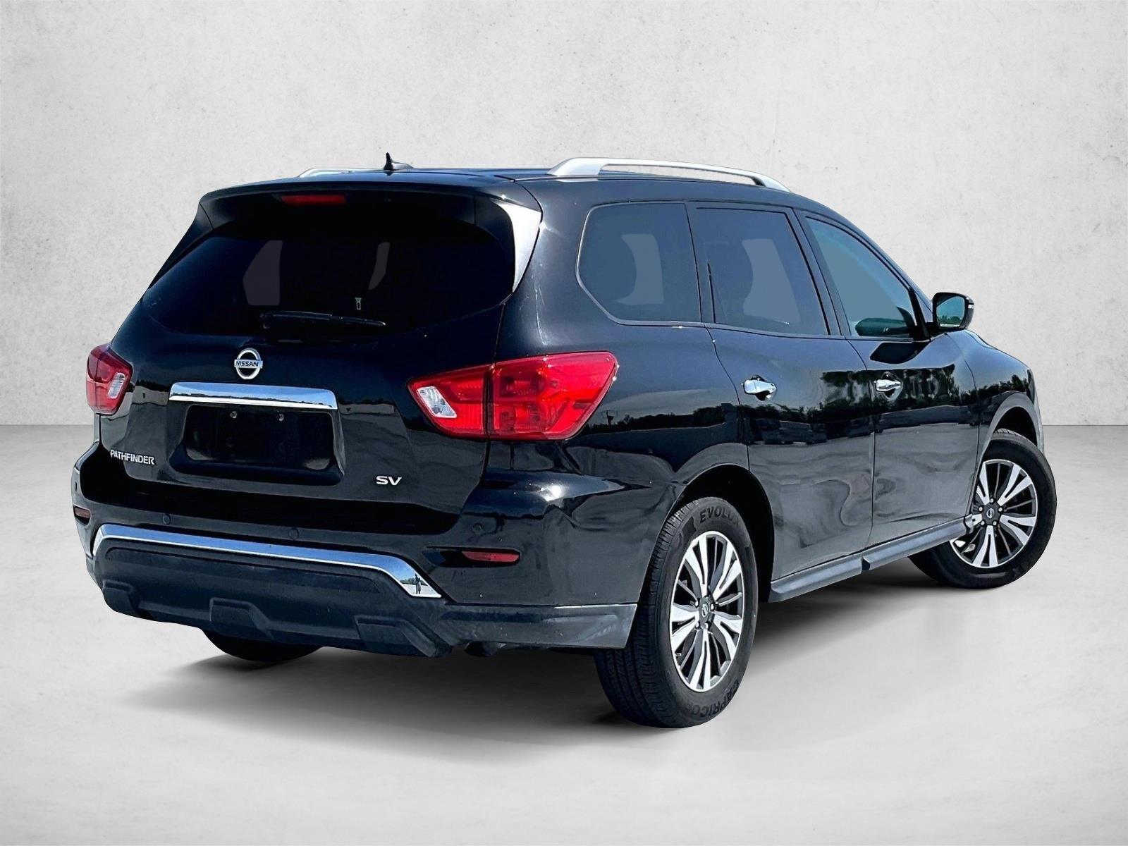 Used 2017 Nissan Pathfinder SV SUV