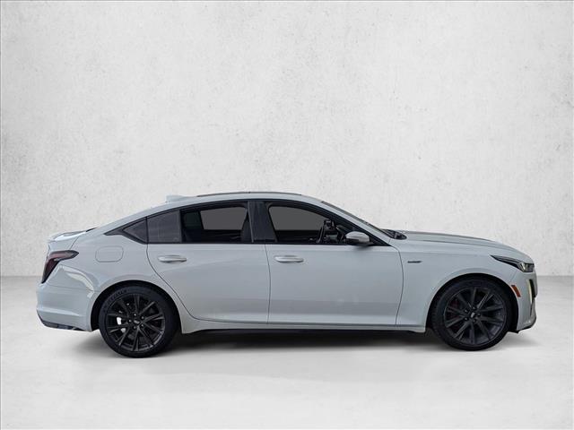 2021 Cadillac CT5 V photo 2