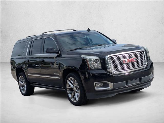 2017 Gmc Yukon XL Denali photo 3