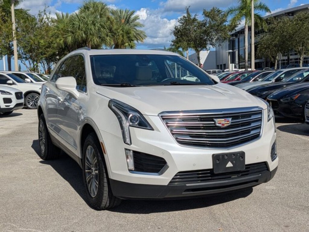 Used 2018 CADILLAC XT5 Luxury AWD SUV