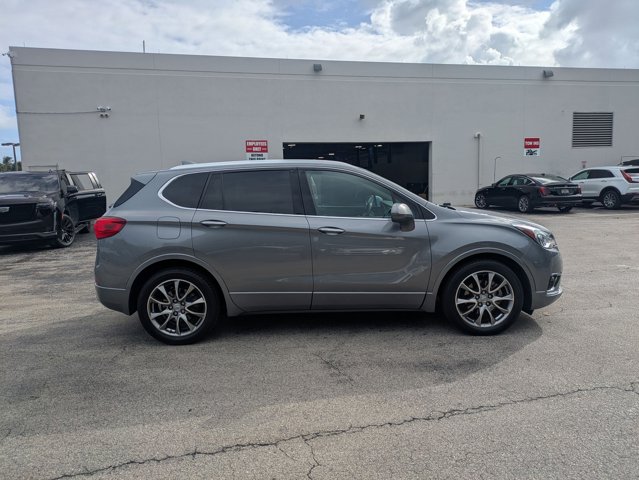2020 Buick Envision Essence photo 3