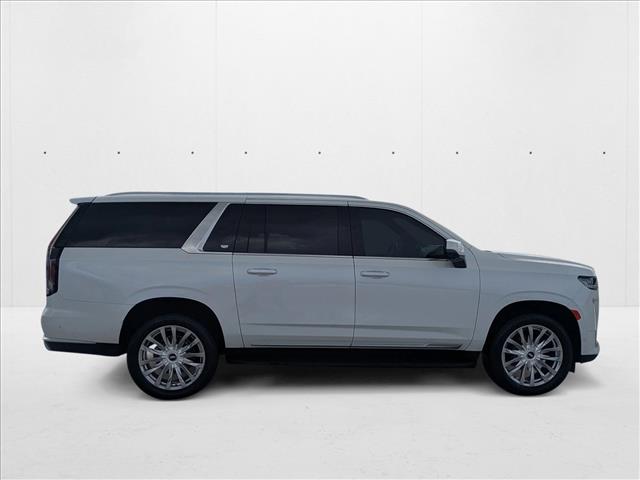 2024 Cadillac Escalade ESV Premium Luxury photo 4