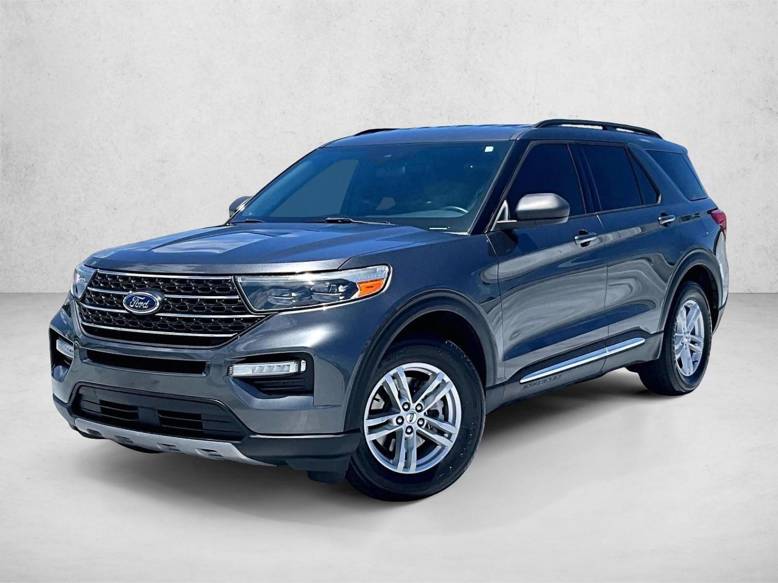 2020 Ford Explorer XLT RWD's photo