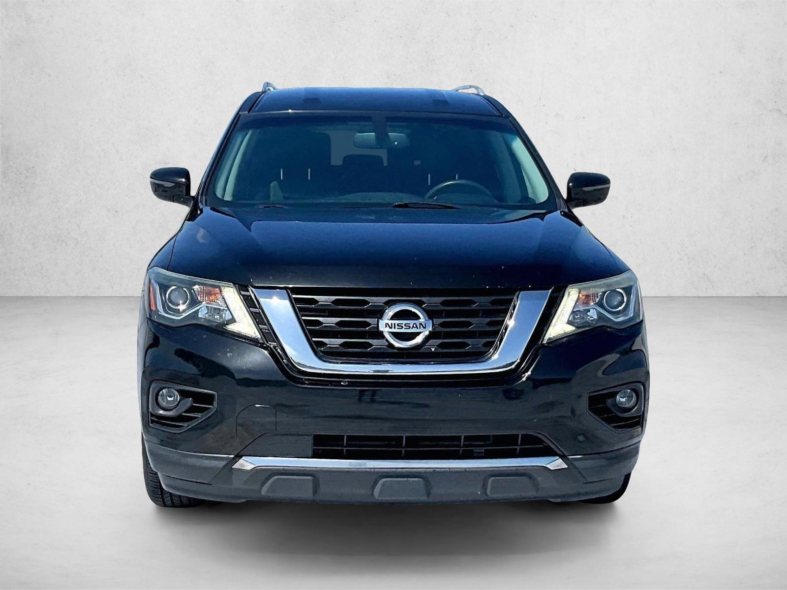 Used 2017 Nissan Pathfinder SV SUV
