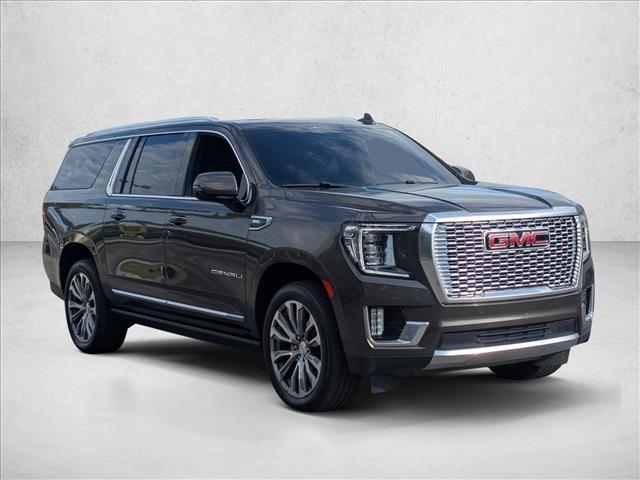 2021 Gmc Yukon XL Denali photo 3