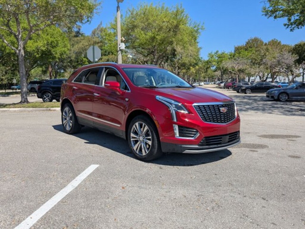 Used 2024 CADILLAC XT5 FWD Premium Luxury SUV