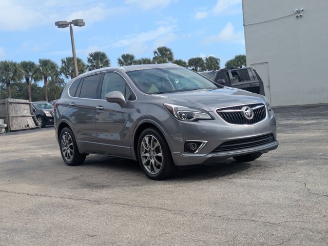 2020 Buick Envision Essence photo 2