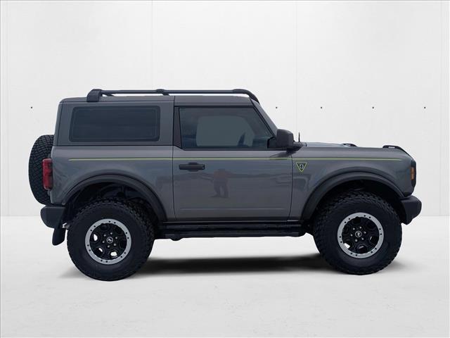 2021 Ford Bronco Base photo 3
