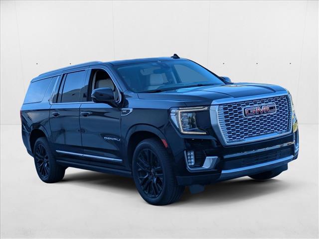2021 Gmc Yukon XL Denali photo 3