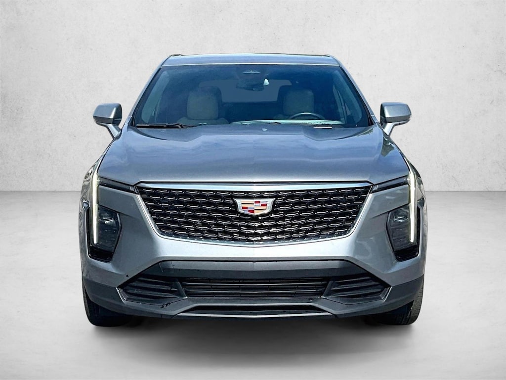 Used 2024 CADILLAC XT4 FWD Luxury SUV