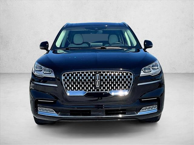 2023 Lincoln Aviator Black Label photo 3
