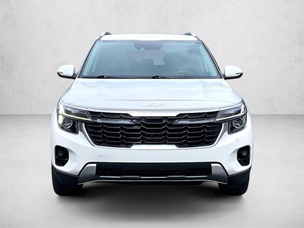 Used 2024 Kia Seltos EX SUV