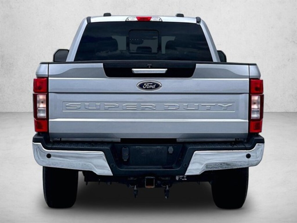 Used 2020 Ford F-250 XLT Truck Crew Cab