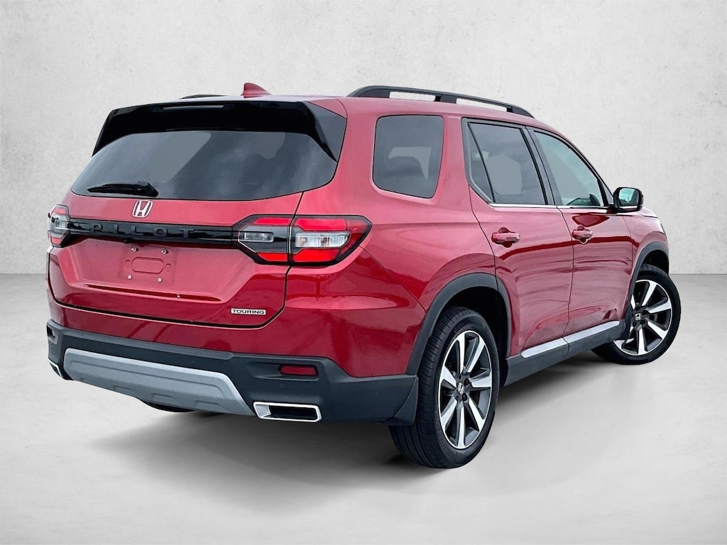 Used 2023 Honda Pilot Touring SUV