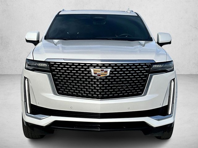 2023 Cadillac Escalade Premium Luxury photo 3