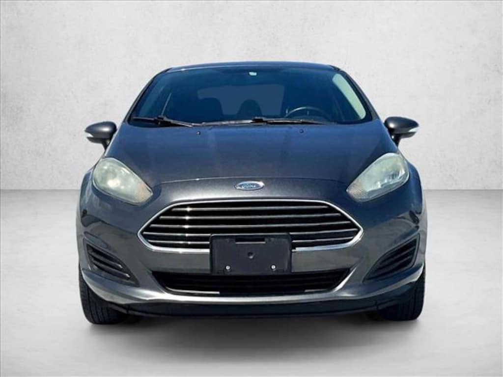 Used 2016 Ford Fiesta SE Sedan