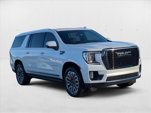 2023 Gmc Yukon XL Denali Ultimate photo 3