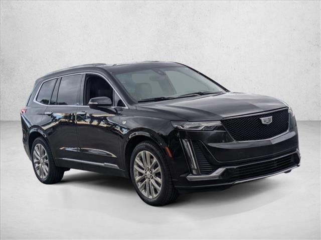 2021 Cadillac XT6 Premium Luxury photo 2