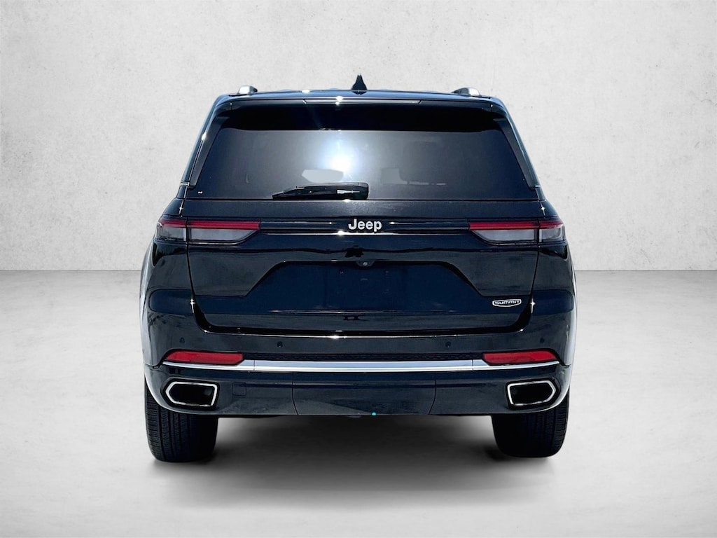 Used 2022 Jeep Grand Cherokee Summit SUV