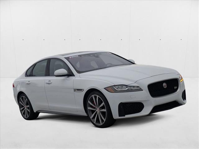 2017 Jaguar XF S photo 2