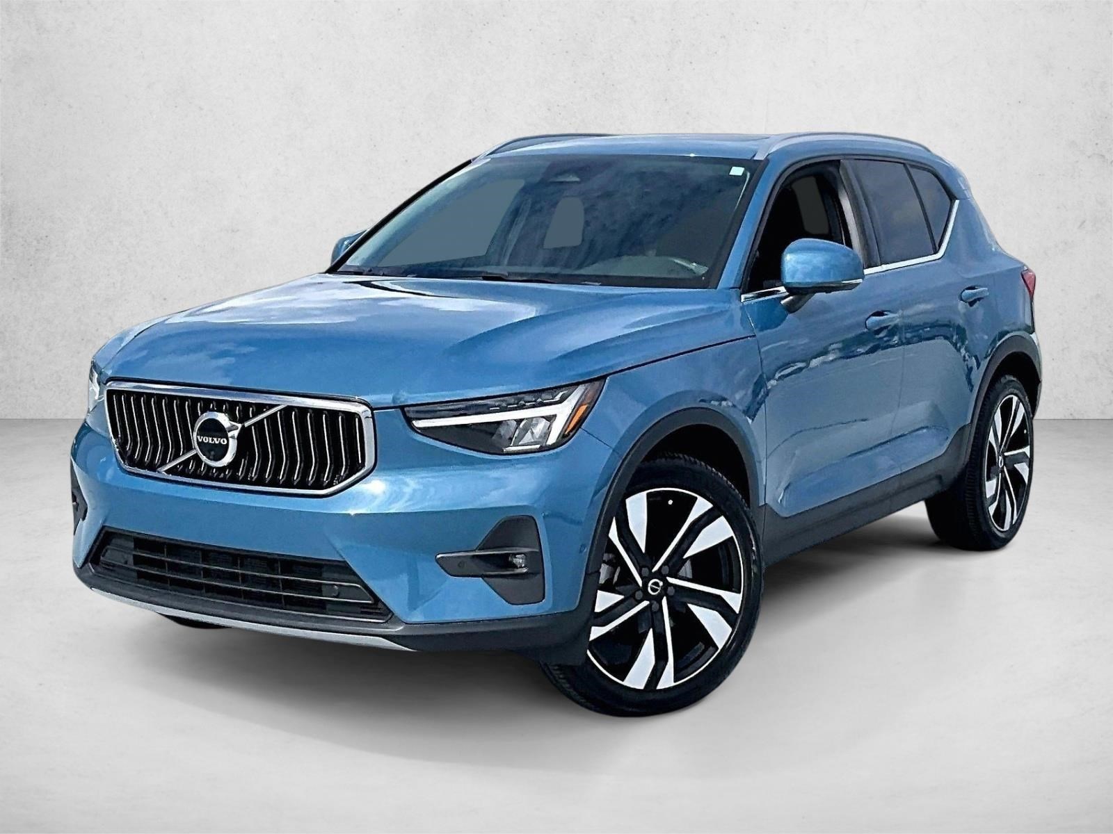 2023 Volvo XC40 Ultimate