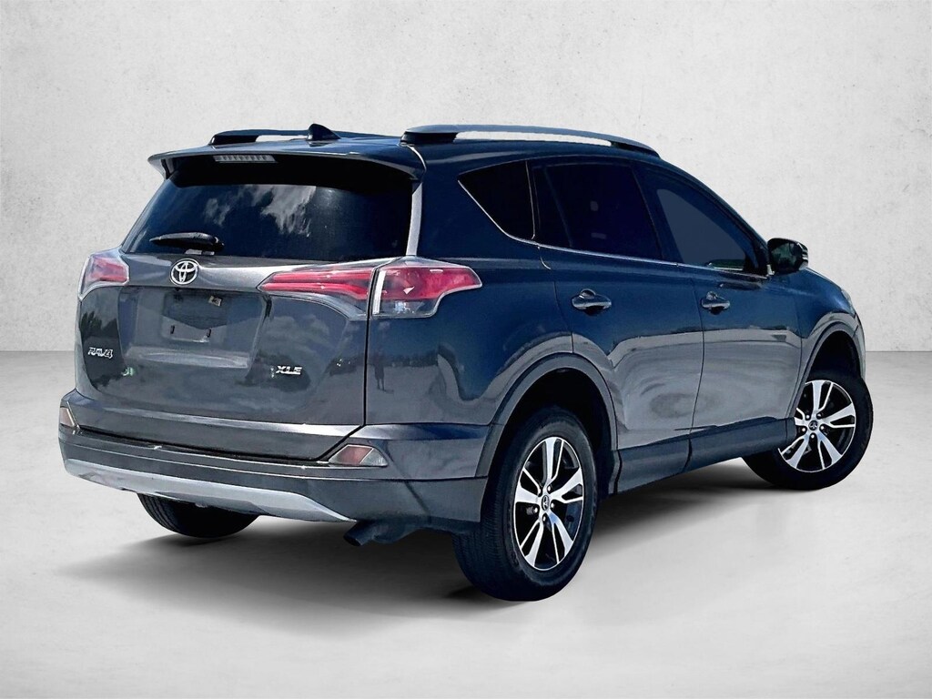Used 2017 Toyota RAV4 XLE SUV
