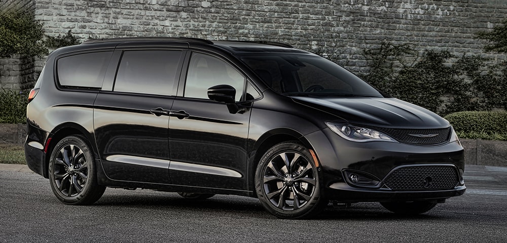 2018 chrysler pacifica lease deals