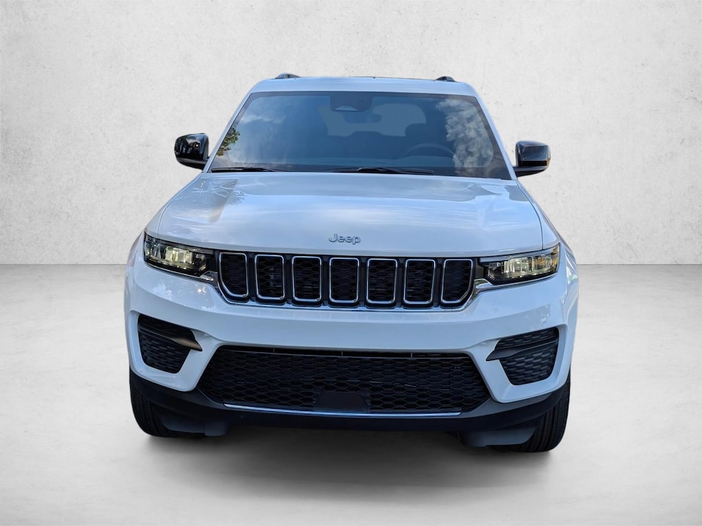 New 2025 Jeep Grand Cherokee Laredo X SUV