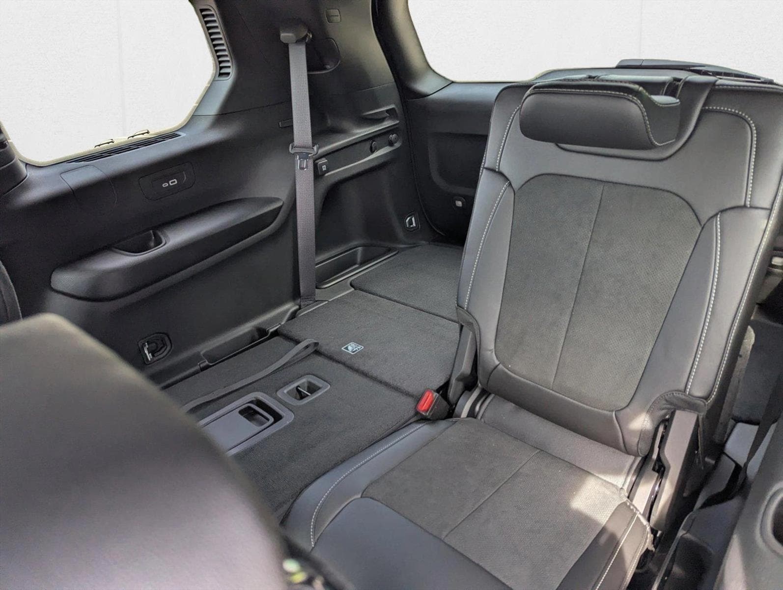 2025 Jeep Grand Cherokee L Altitude - Photo 21