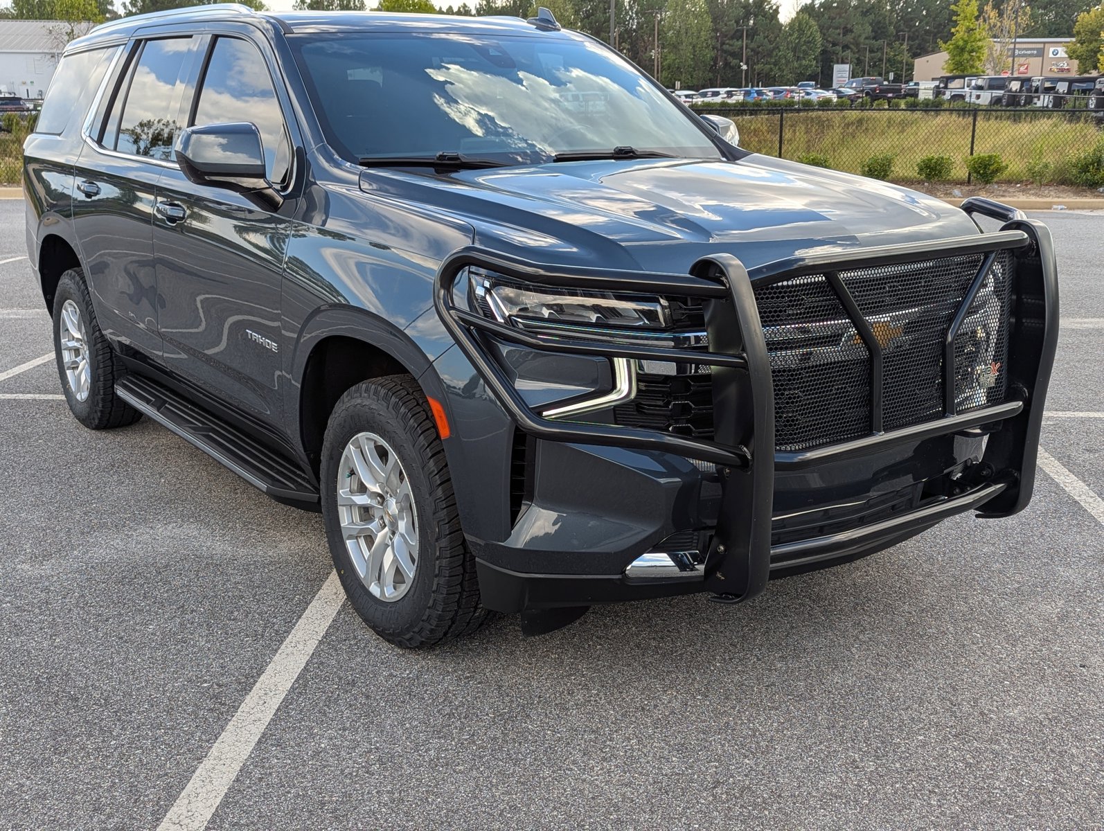 2021 Chevrolet Tahoe LS photo 3